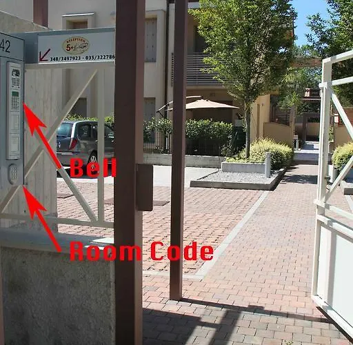 Bombyx Bed and Breakfast