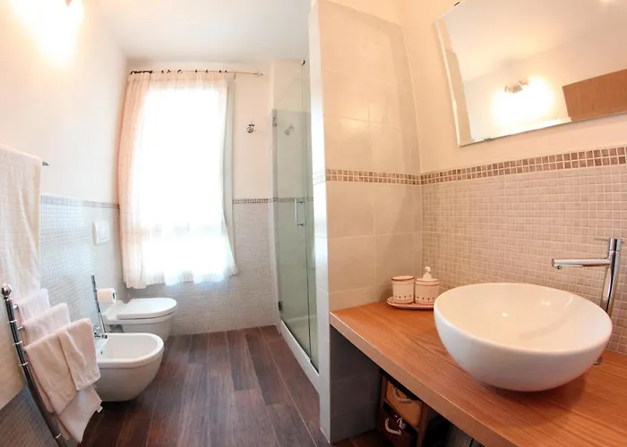 Bombyx Bed and Breakfast 3*