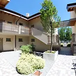 Bed & Breakfast Bombyx Bergamo