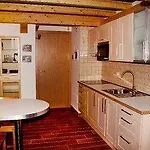 Bed & Breakfast Bombyx
