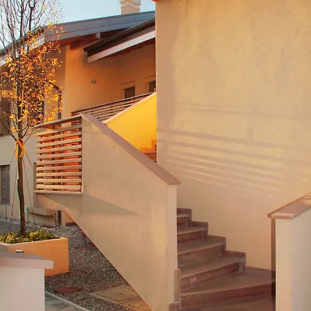 Bombyx לינה וארוחת בוקר ברגמו