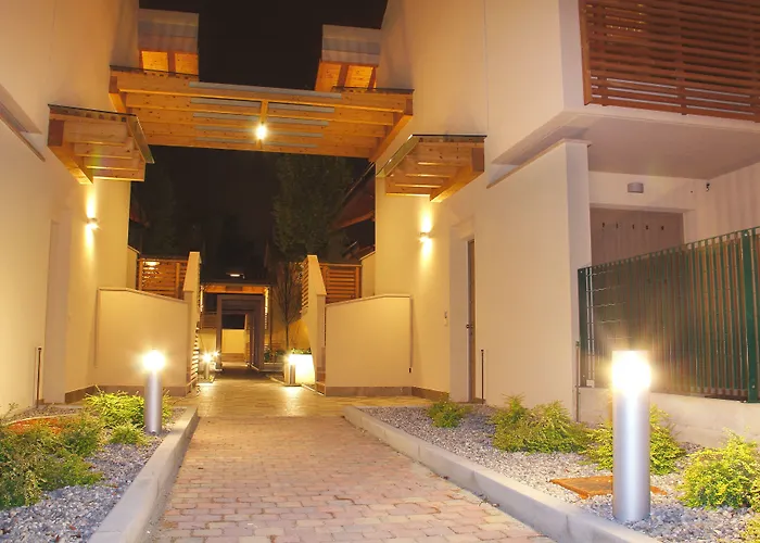 Bed & Breakfast Bombyx